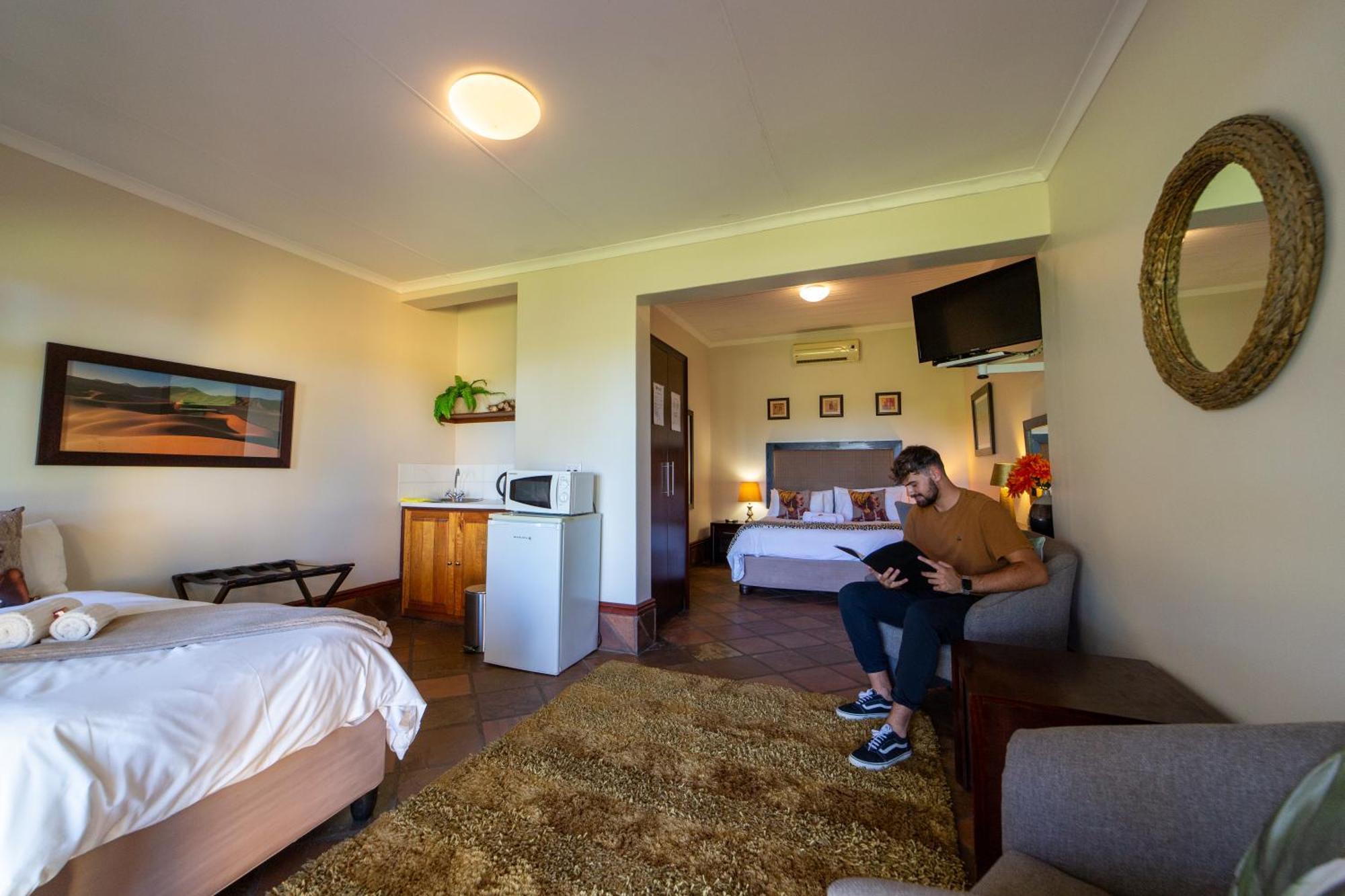 Sunriver Kalahari Lodge Riverside Stay In Upington Oda fotoğraf