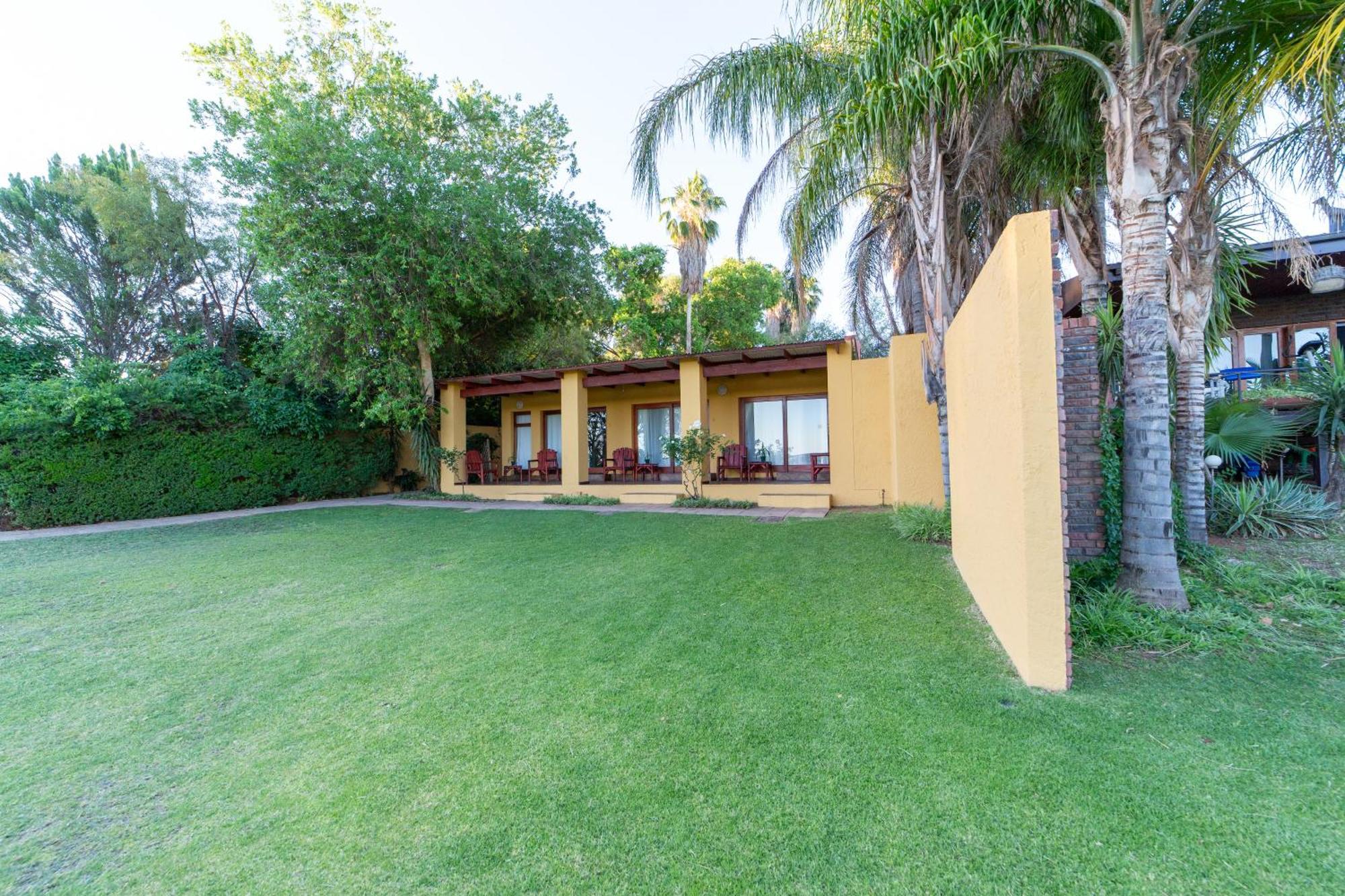 Sunriver Kalahari Lodge Riverside Stay In Upington Oda fotoğraf