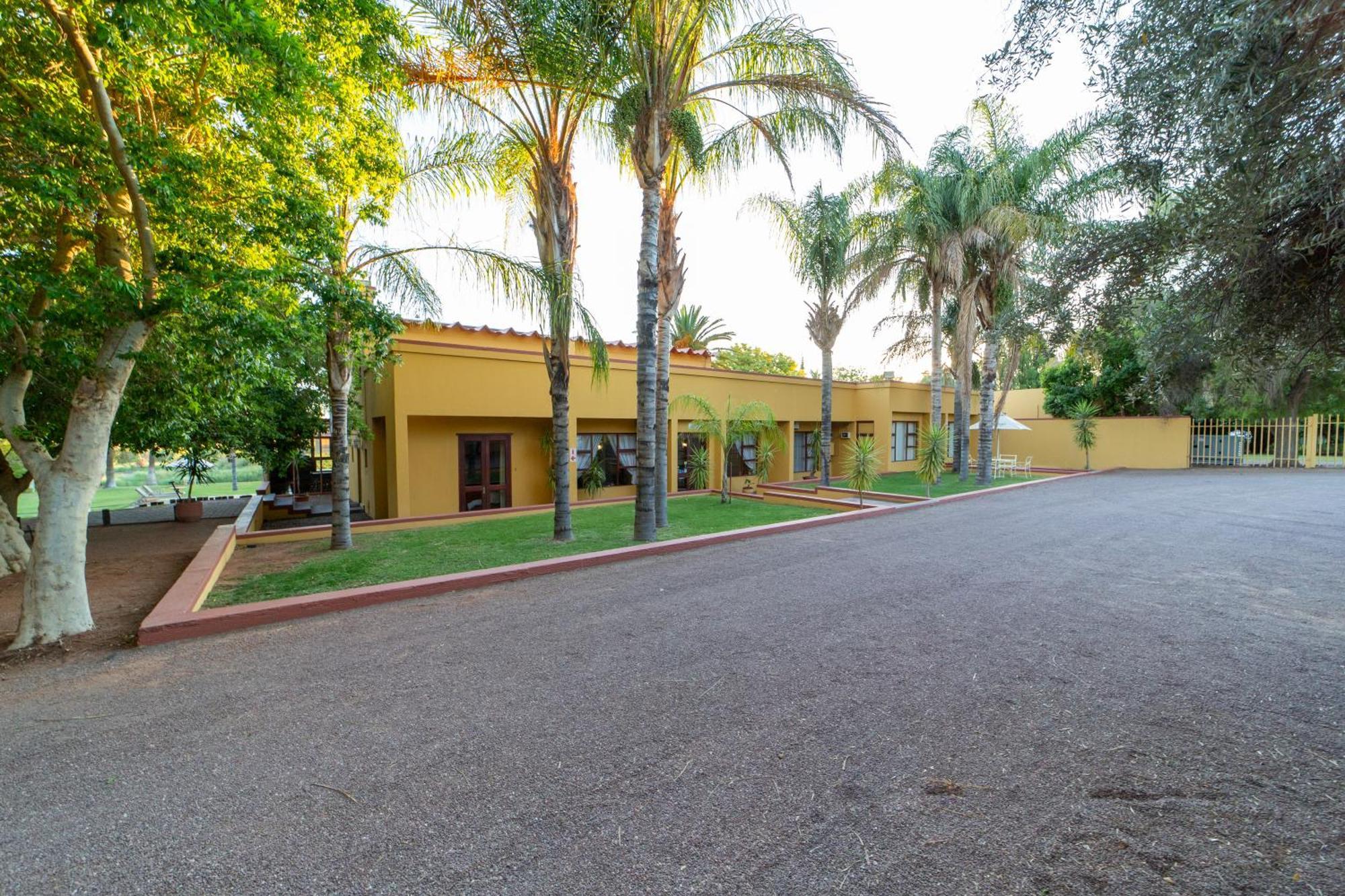 Sunriver Kalahari Lodge Riverside Stay In Upington Dış mekan fotoğraf